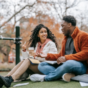 Coaching with Joy kan je ondersteunen bij het voorkomen van miscommunicatie en je vaardigheden om op een juiste manier te communiceren middels NLP bevorderen.