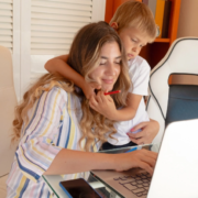 Coaching with Joy ondersteunt mensen bij het creëren van meer balans tussen werk en gezin